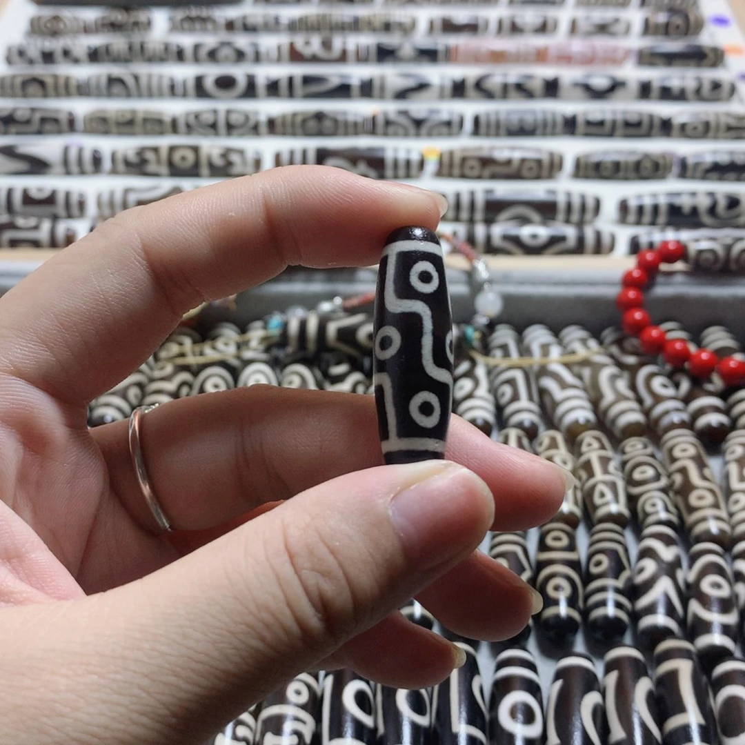 未镶嵌颈饰玛瑙/玉髓