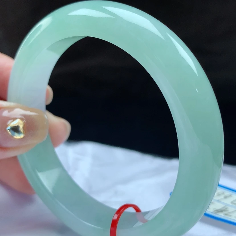 【闪购商品】翡翠手镯未镶嵌殷*6618，