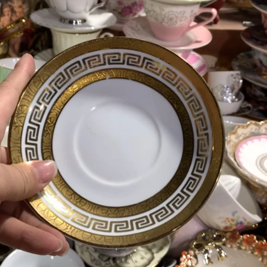 瓷片微瑕陶瓷处理介意请慎拍13.5厘米