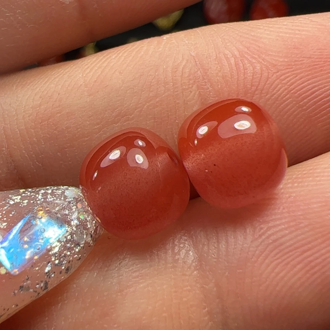 南红玛瑙珠子未镶嵌