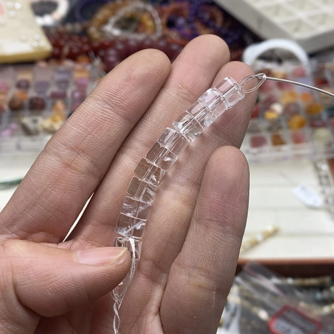 玛瑙/玉髓未镶嵌珠宝半成品四个天然5×8白水晶直切隔片