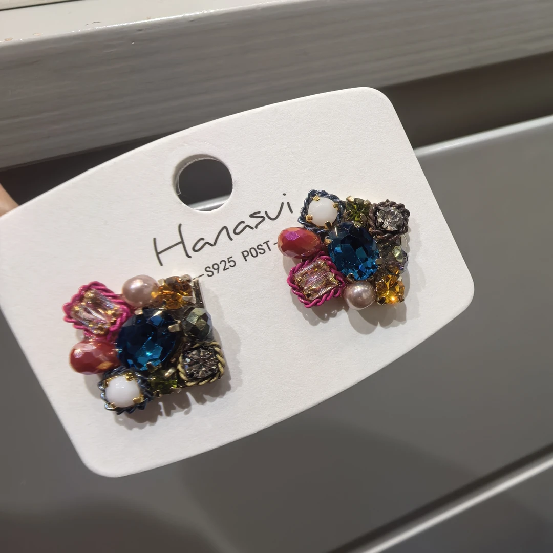 C399彩色告告闪闪泡菜款耳钉耳饰