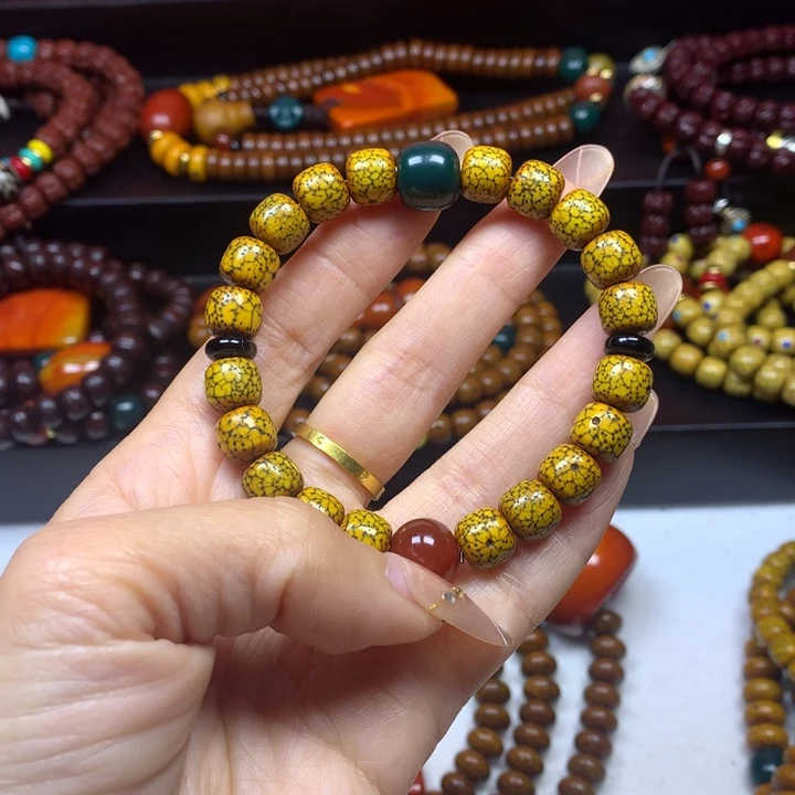 星月菩提吊坠菩提