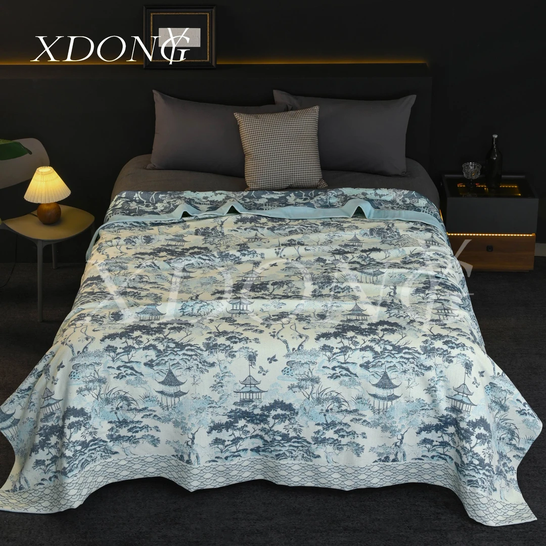 XDONGY（冬云家纺）高定230*250 雨露棉 麻 庭宇楼阁 四季床盖毯