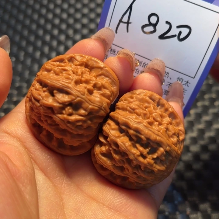 把件文玩核桃41狮子A820