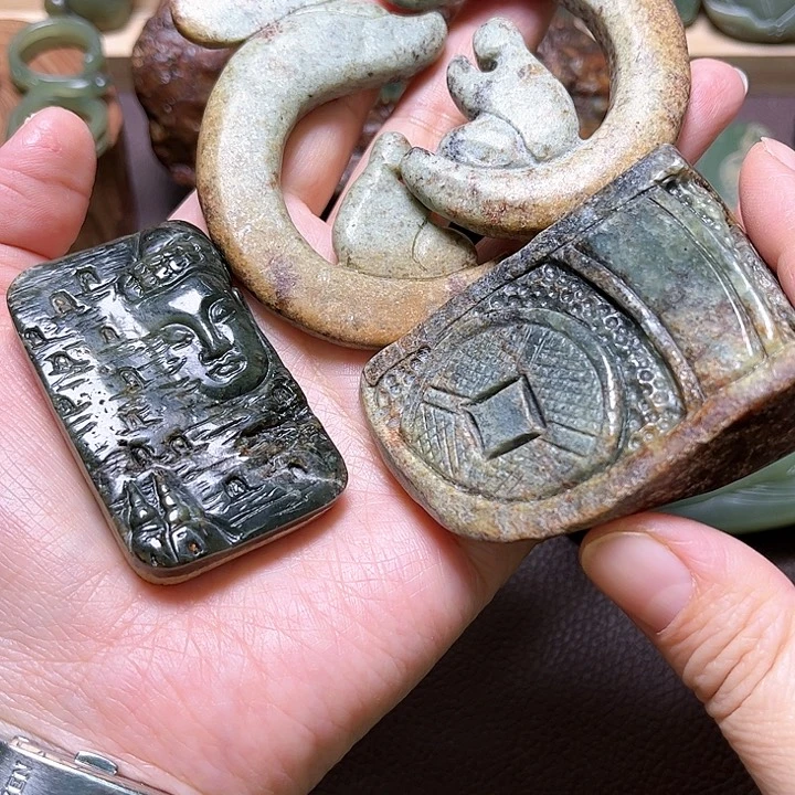 岫岩河磨玉（透闪石质玉）手绳未镶嵌湄*