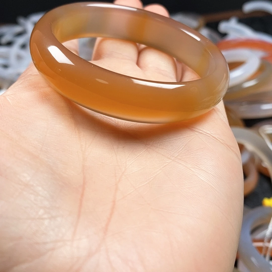 玛瑙/玉髓手镯未镶嵌