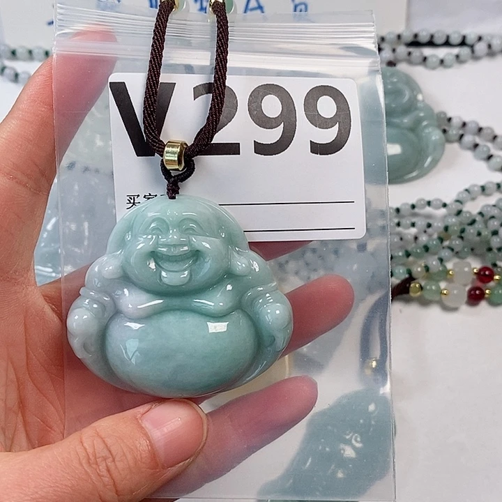 翡翠颈饰未镶嵌天然