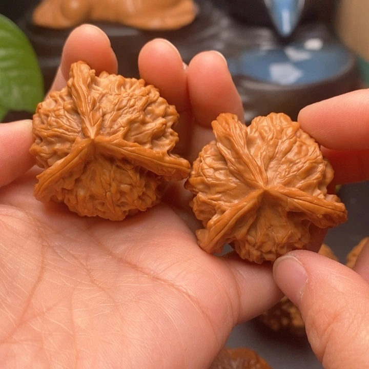 把件文玩核桃三棱41尺