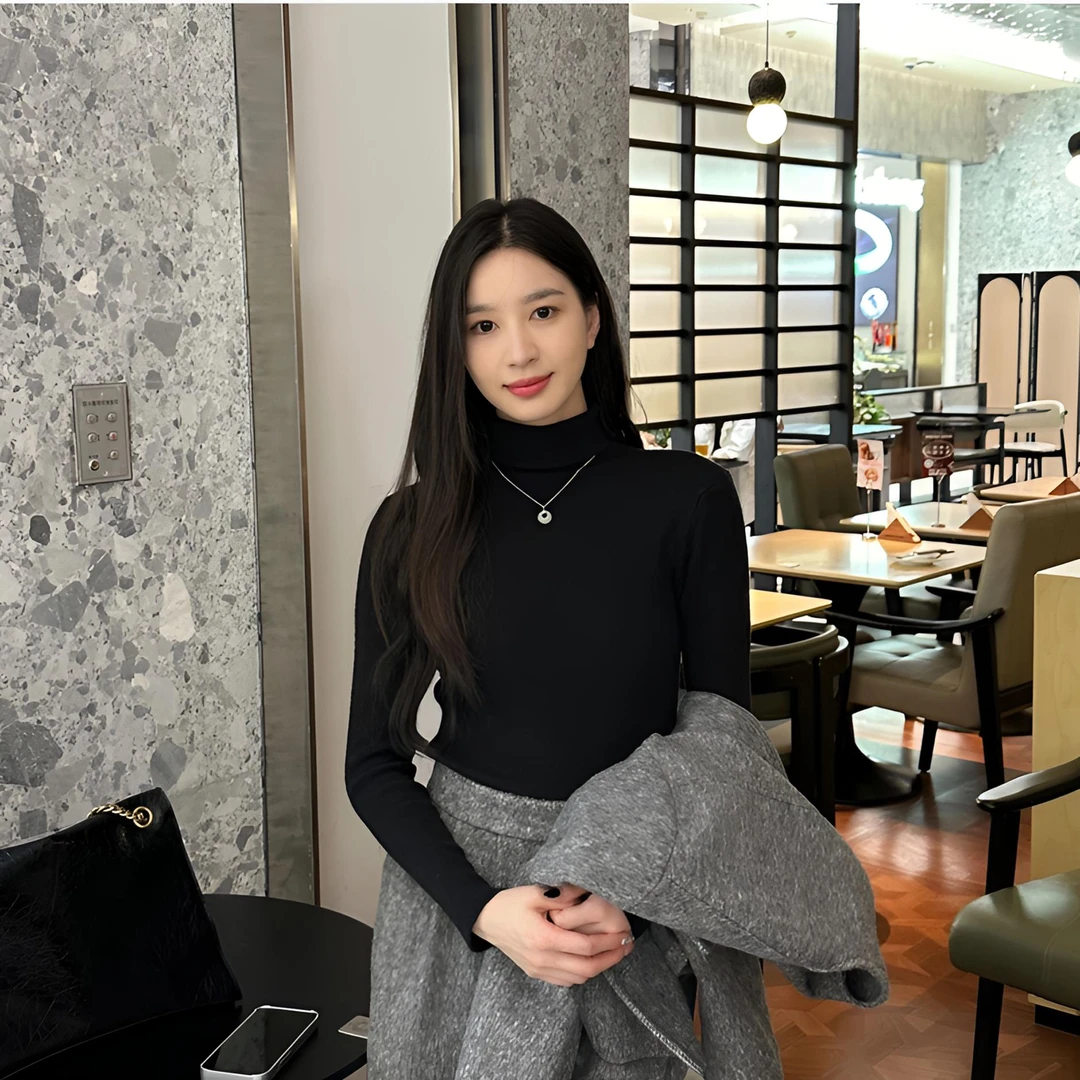 黑色长袖打底衫女秋冬显瘦时尚百搭T恤纯色半高领套头保暖上