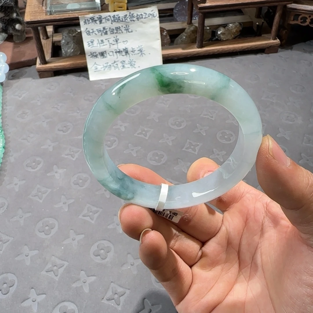 翡翠未镶嵌手镯55圈口