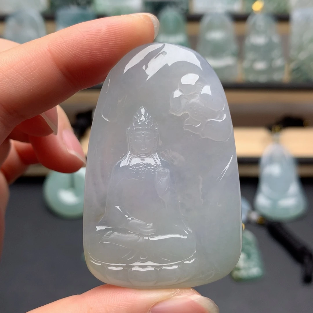 颈饰未镶嵌翡翠素衣