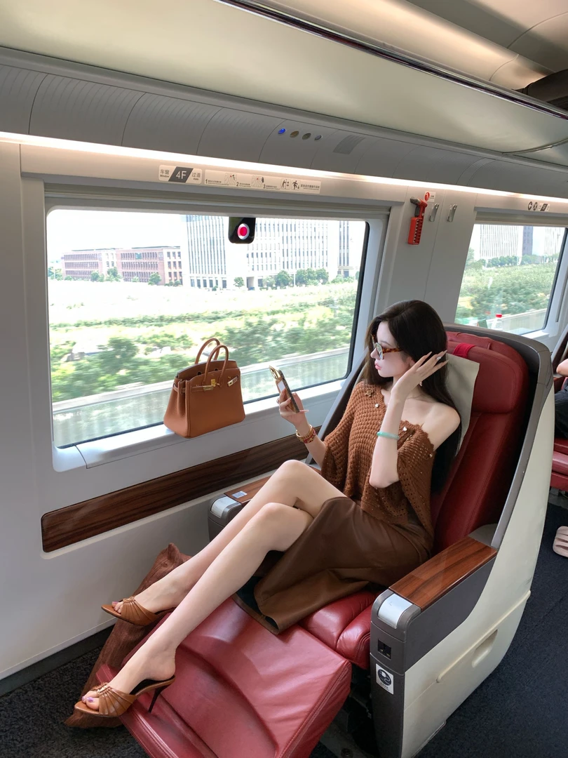 【雅乔定制】复古时尚中长款皮裙前开叉一步半身裙DYLL-24106559