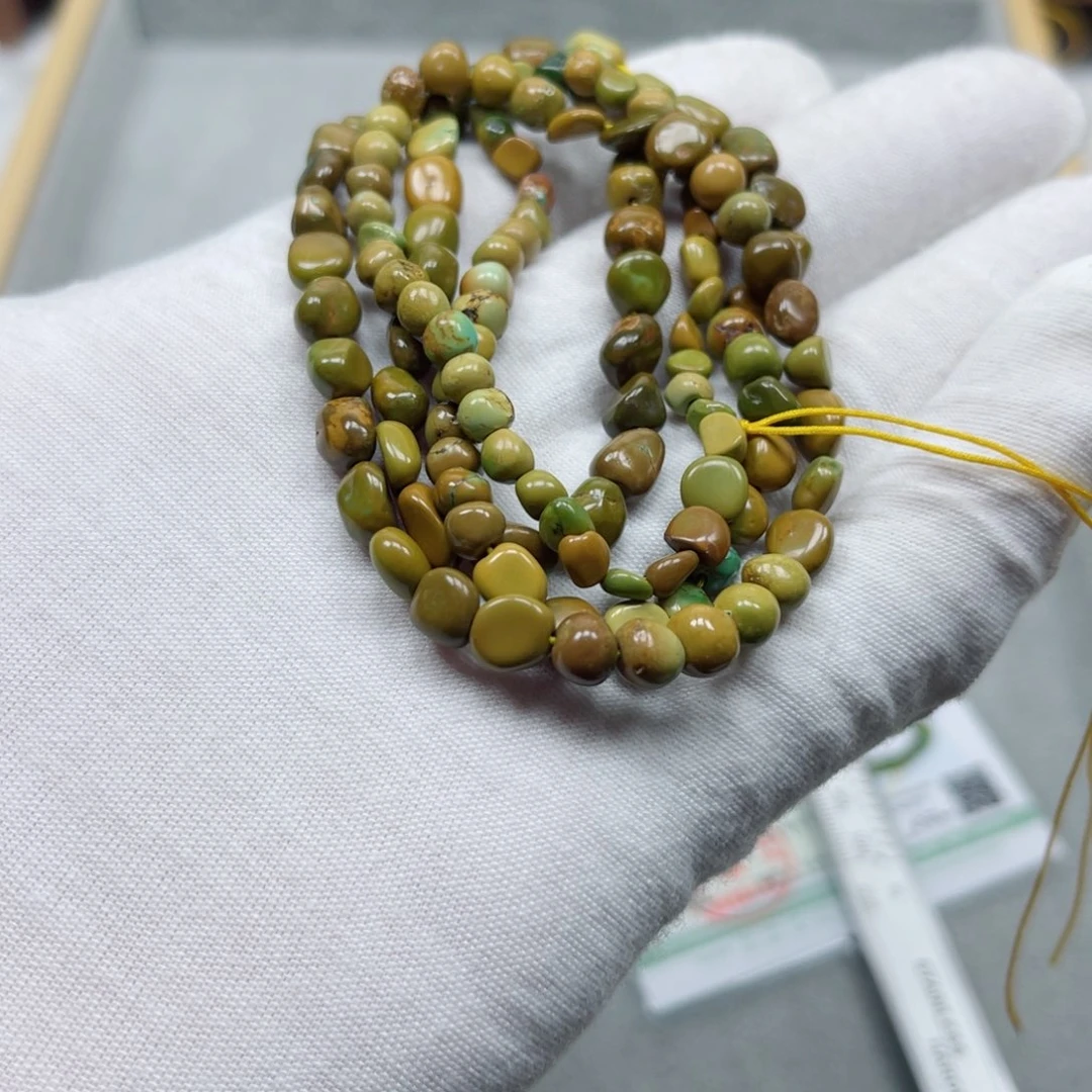 绿松石未镶嵌挂件