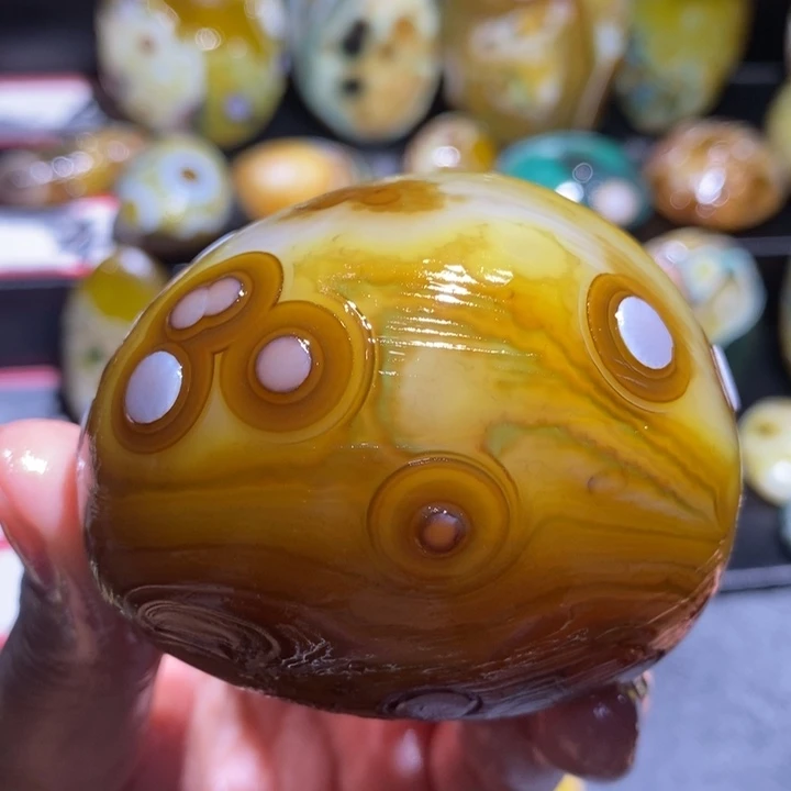 未镶嵌玛瑙/玉髓珠宝奇石