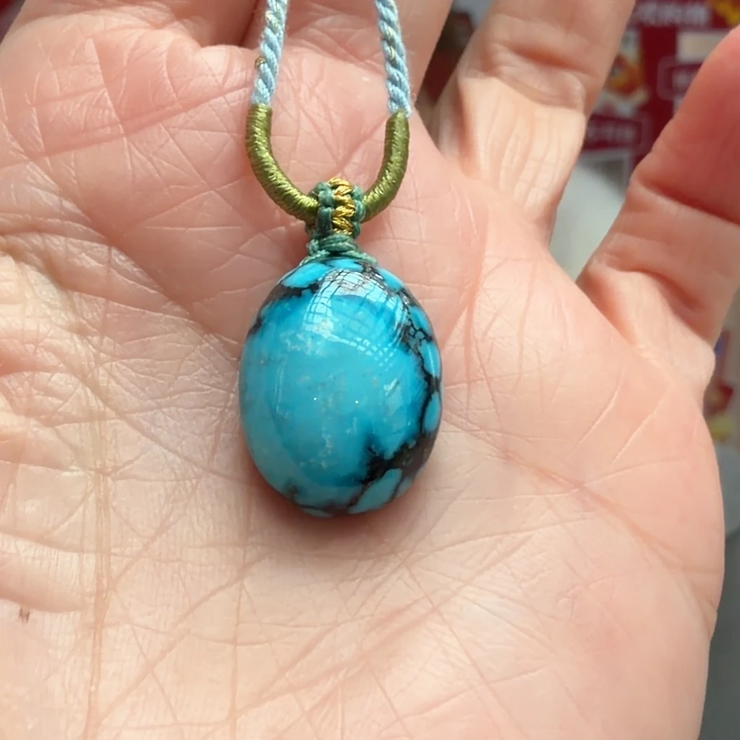 绿松石未镶嵌颈饰