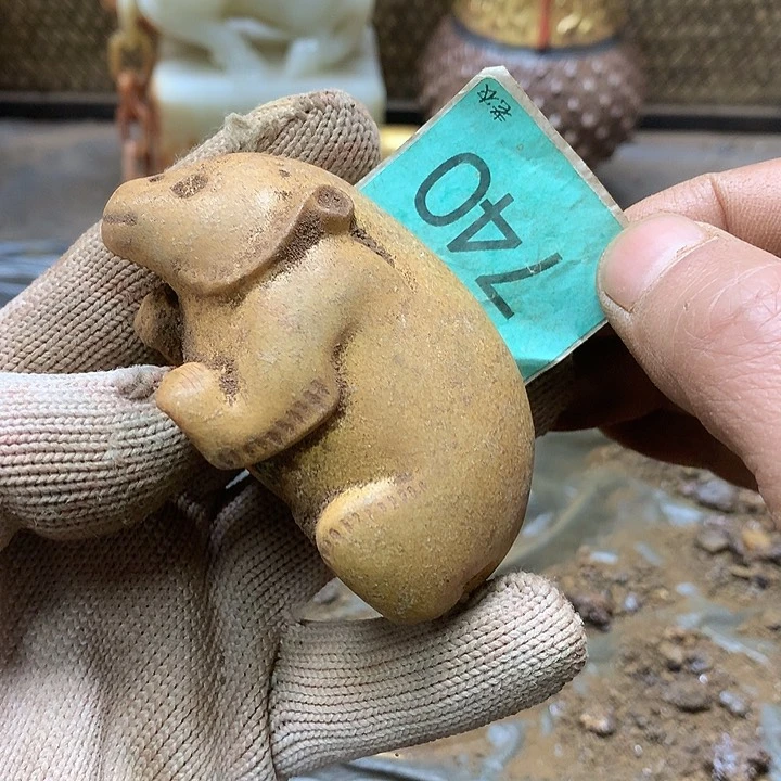 未镶嵌和田玉挂件