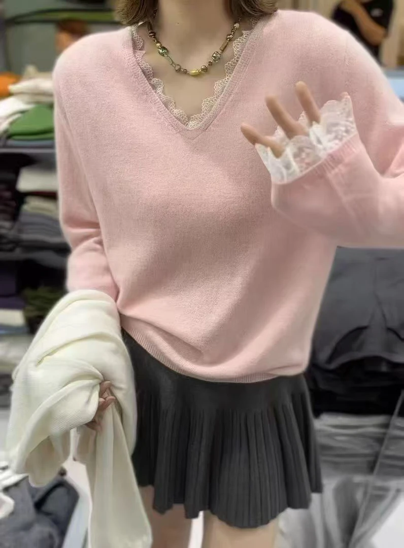 SHYU欧货秋冬时尚百搭羊毛蕾丝拼接修身显瘦V领针织打底衫潮5649