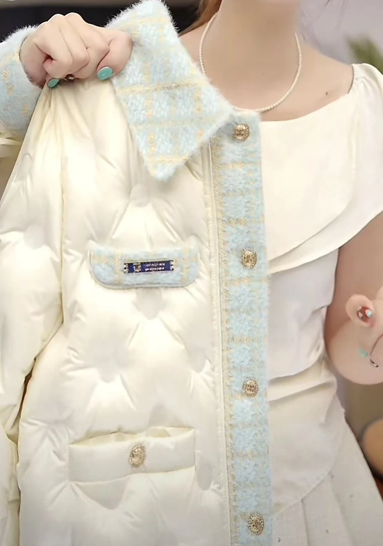 TT-25新款薄荷蓝直充小香羽绒服