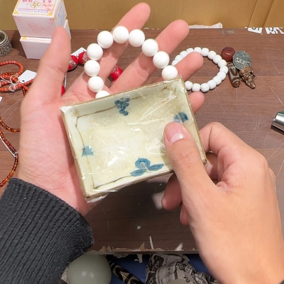 陶瓷孤品单件车里拍