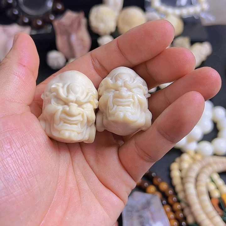 岁**好养殖鹿角雕刻工艺品