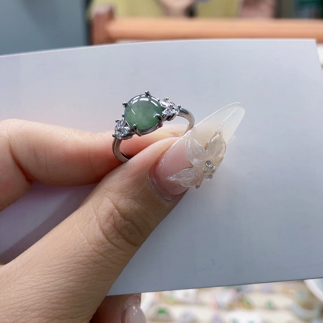 翡翠未镶嵌颈饰天然翡翠Ａ货