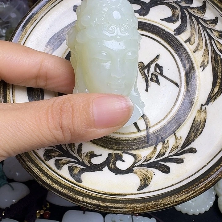 狼***说瓷片新号开播挂件一个