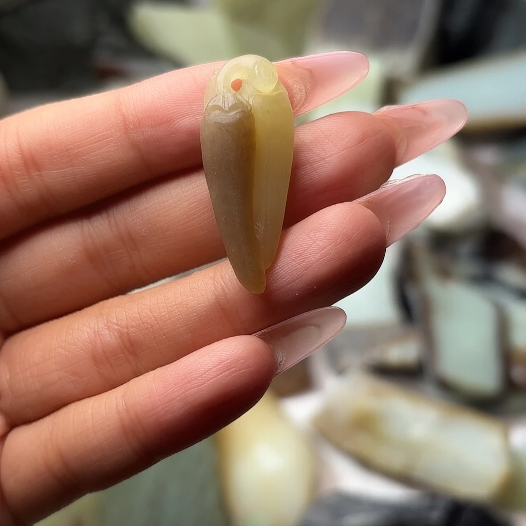 和田玉（糖玉）未镶嵌珠宝半成品