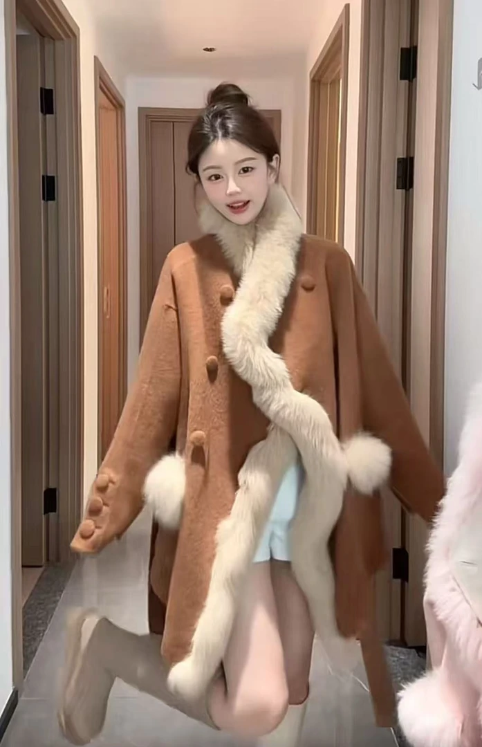 2025秋冬新款千金同款甜美保暖双面羊毛大衣狐狸毛双面呢外套女