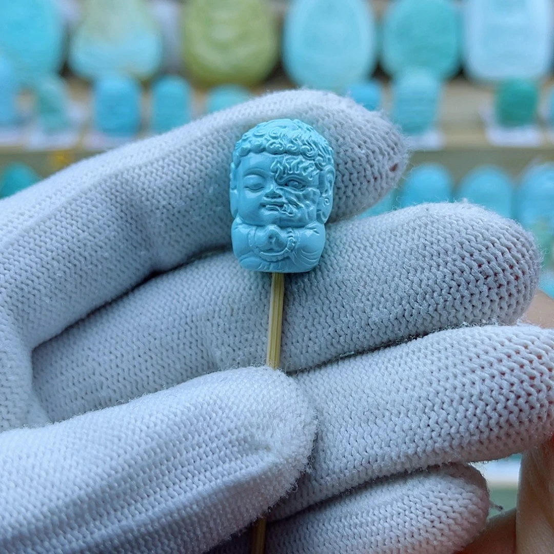 绿松石未镶嵌珠宝奇石