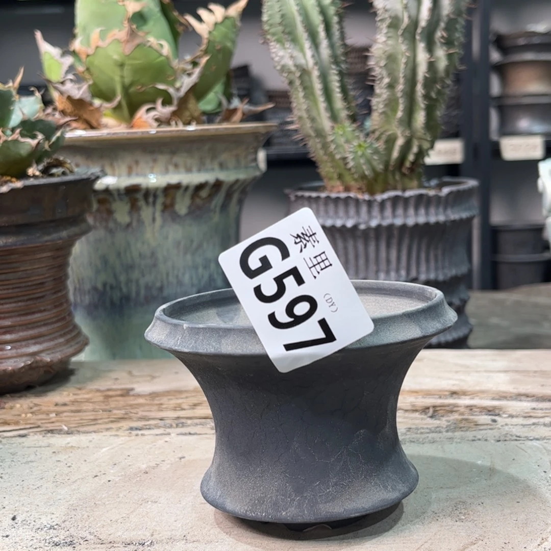 陶内口9高7瑕疵袅袅娜娜