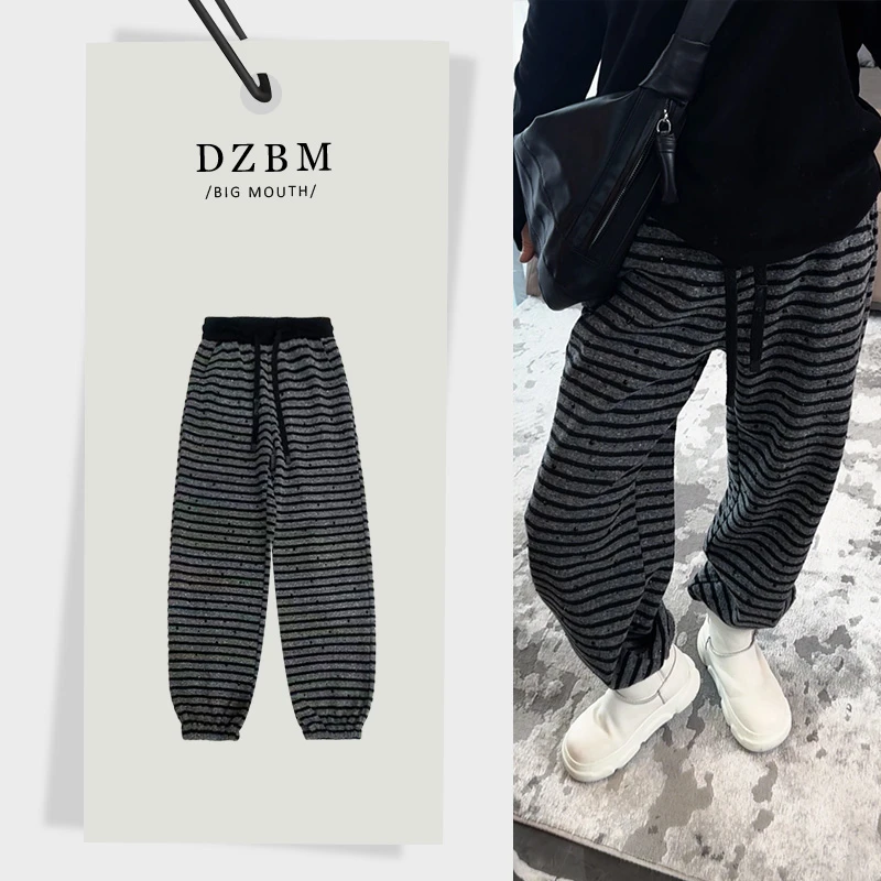 DZBM2024冬季新品时尚烫钻宽松显瘦束脚加绒卫裤-K1086