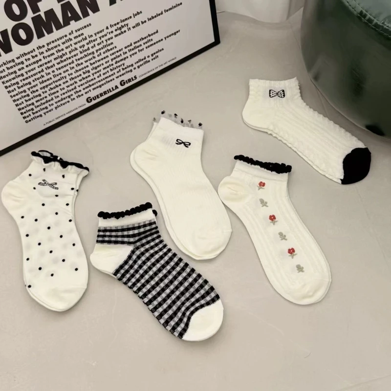 袜子女花边蝴蝶结短筒春夏船袜方格舒适透气ins潮流百搭船袜女袜