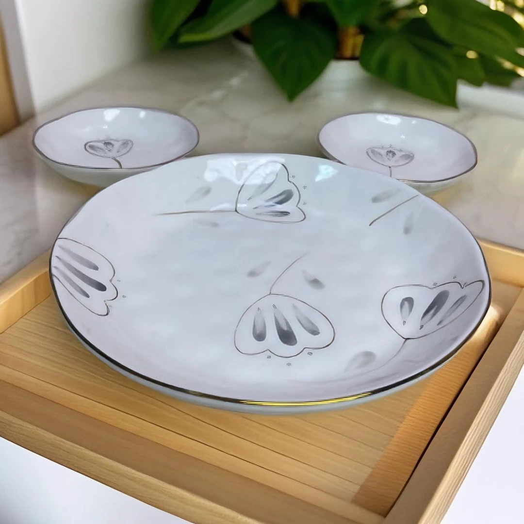 268默认微瑕莲藕花异型小盘7英寸陶瓷（赠：一个蘸料碟）盘子餐盘