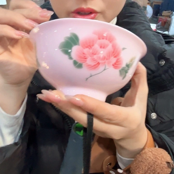 陶摆件景德镇高温陶瓷红希希芙蓉花碗