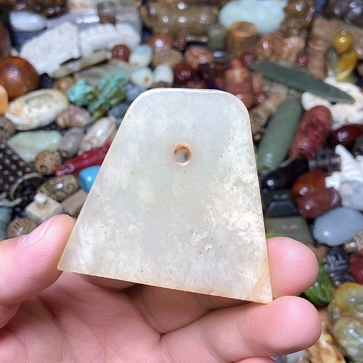 和田玉未镶嵌颈饰55