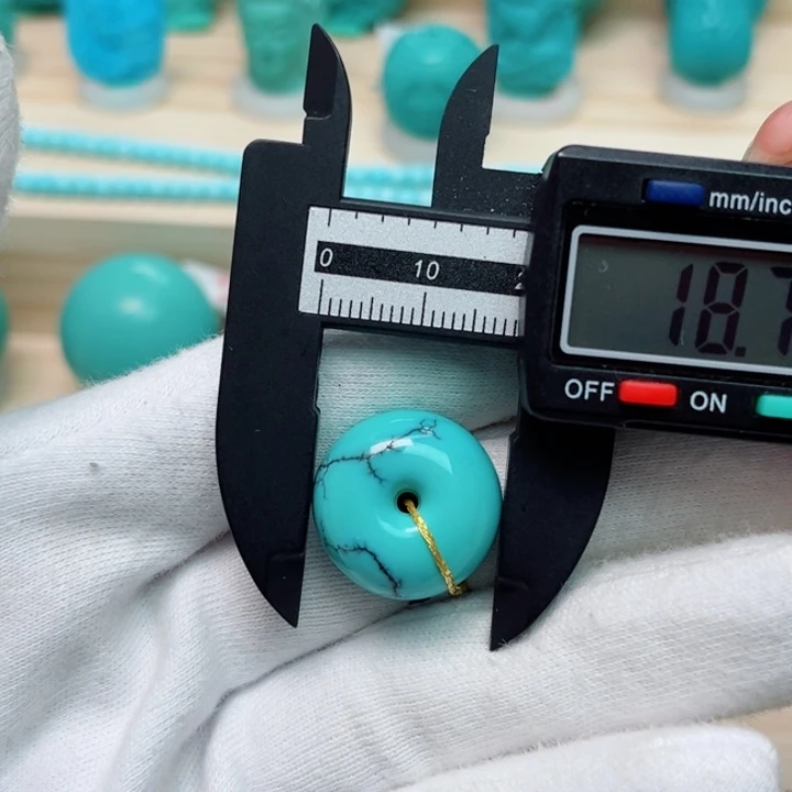 绿松石珠宝未镶嵌