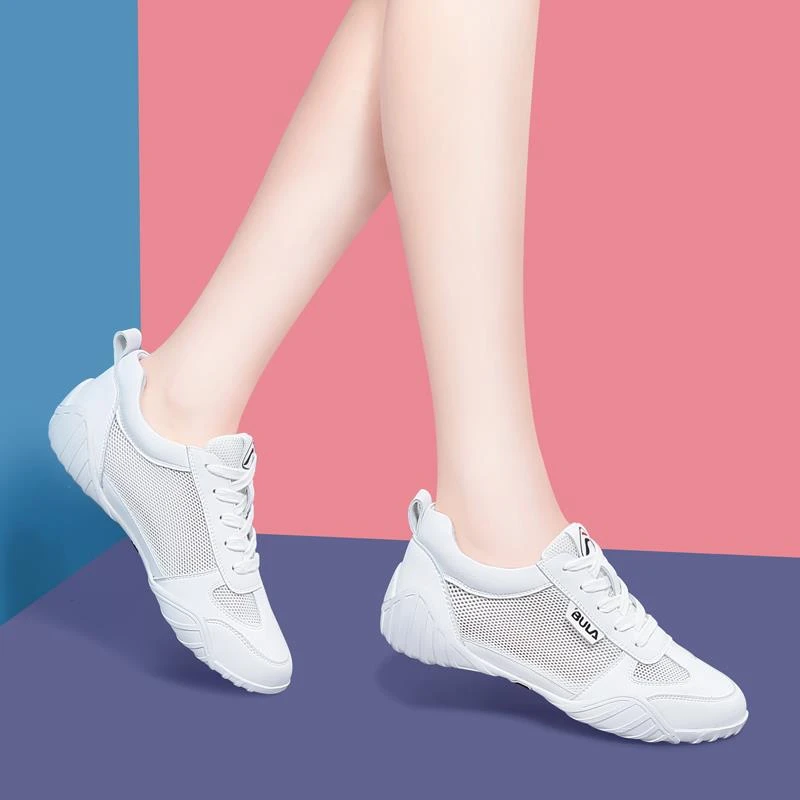 旅游鞋网面真皮软底鞋2025年春夏薄款平底白色韩版休闲百搭小白鞋