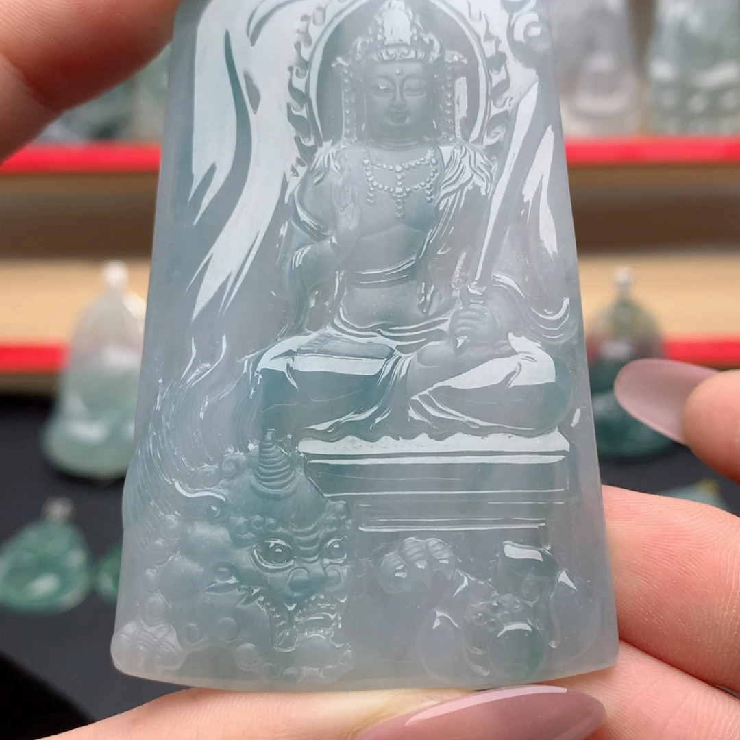 人***客翡翠未镶嵌颈饰文殊菩萨