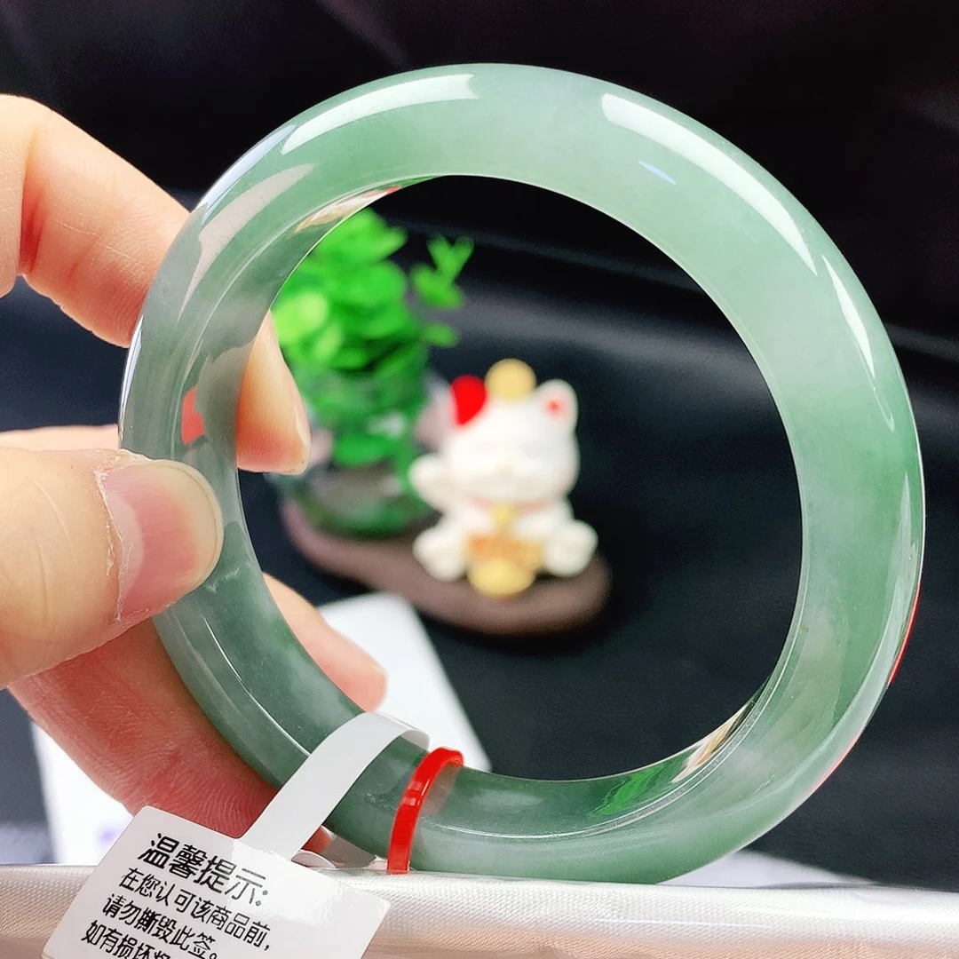 未镶嵌手镯翡翠57圈