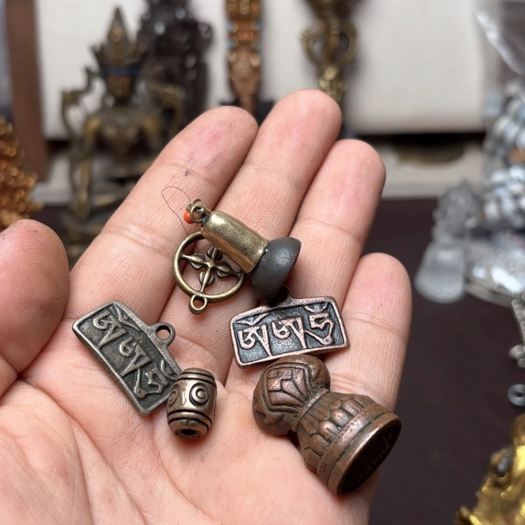 铜星月菩提挂件菩提