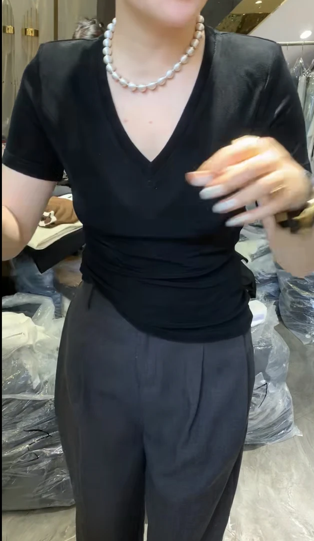 短袖T恤女夏季新款简约宽松显瘦百搭休闲套头上衣