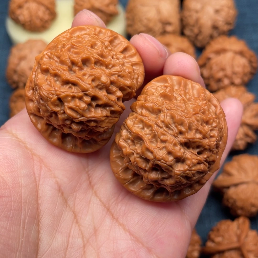 把件文玩核桃43毕业平谷血麒麟