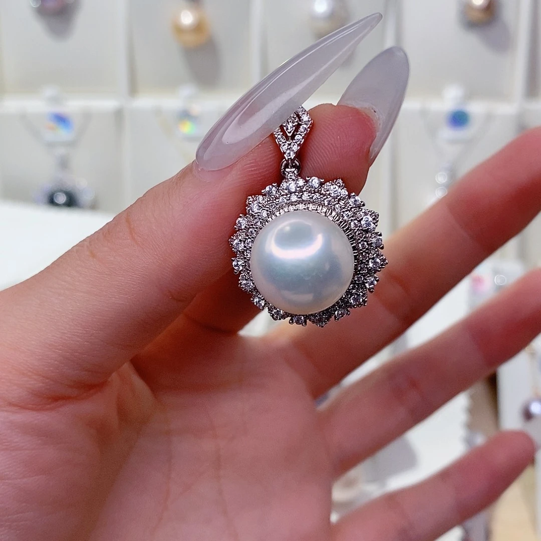 淡水珍珠未镶嵌吊坠(赠链)