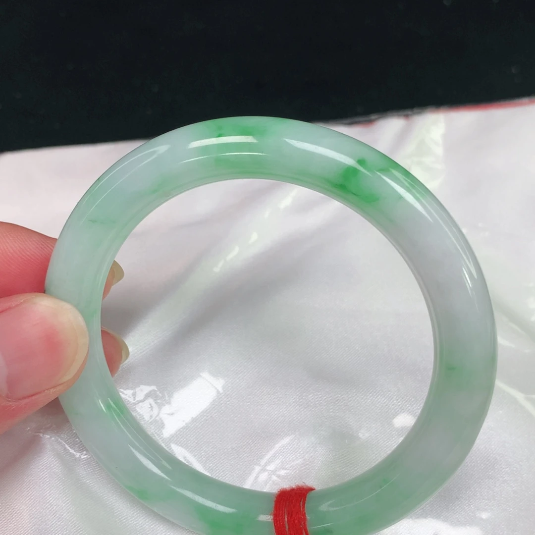 翡翠手镯未镶嵌107