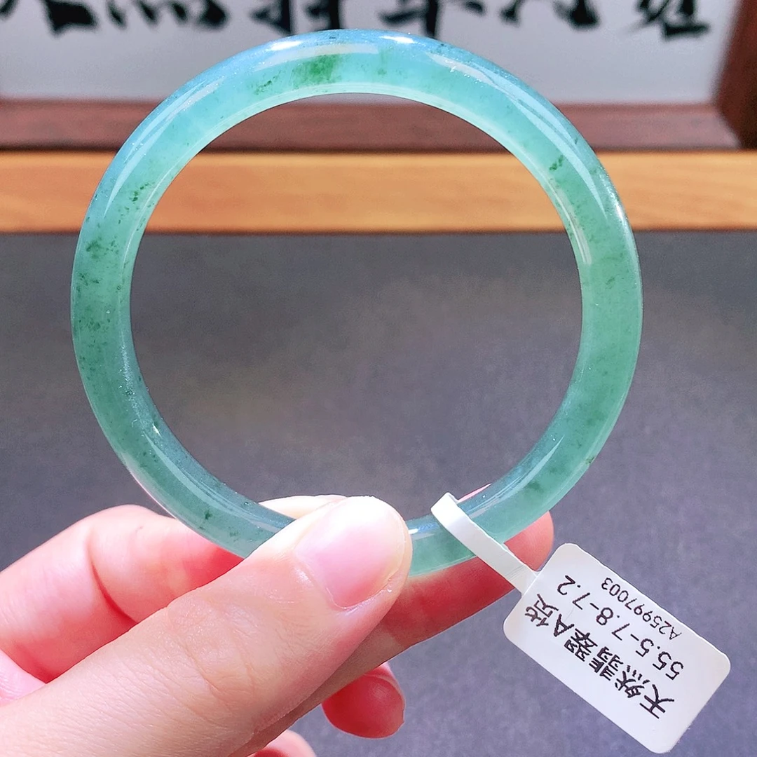 翡翠未镶嵌手镯天然翡翠
