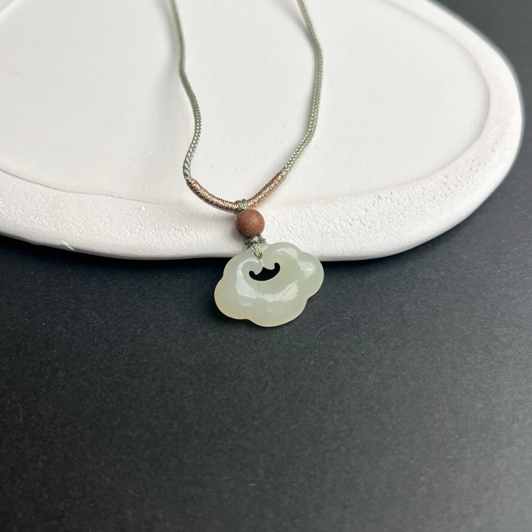 和田玉如意平安锁22*16mm 多样发其一