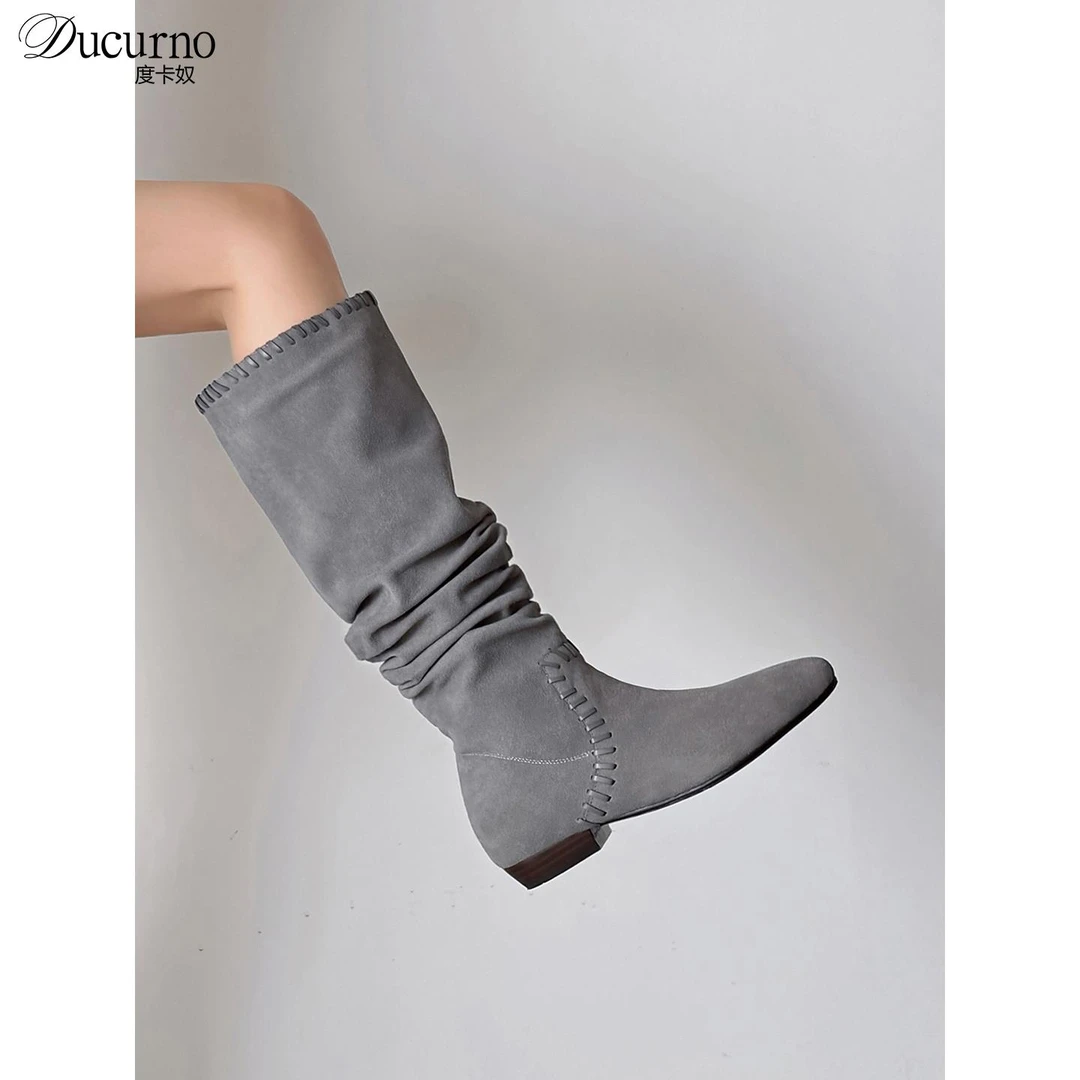 DUCURNO温柔慵懒感~牛翻皮平底长靴女尖头堆堆靴高筒显瘦骑士靴子