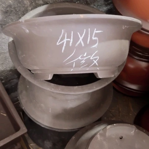 130-4。 微瑕。 41-15。