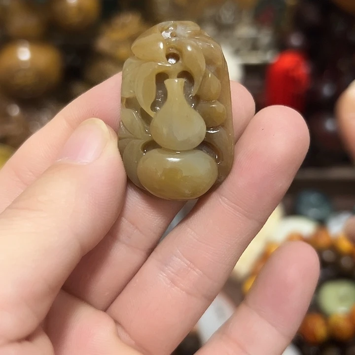 滴血莲花菩提吊坠